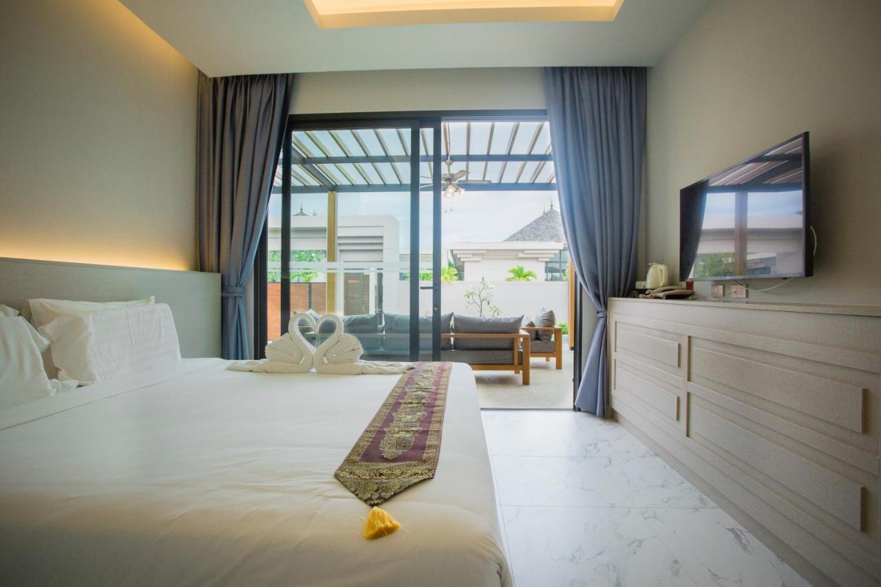 Gold Chariot Pool Villa, Phuket - Sha Plus Certified Bang Tao Beach  Buitenkant foto
