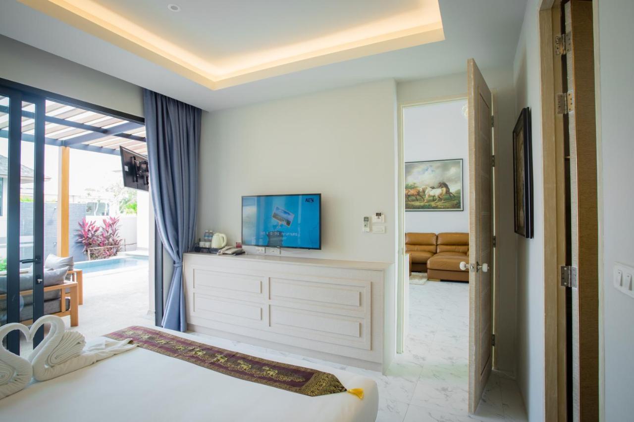 Gold Chariot Pool Villa, Phuket - Sha Plus Certified Bang Tao Beach  Buitenkant foto