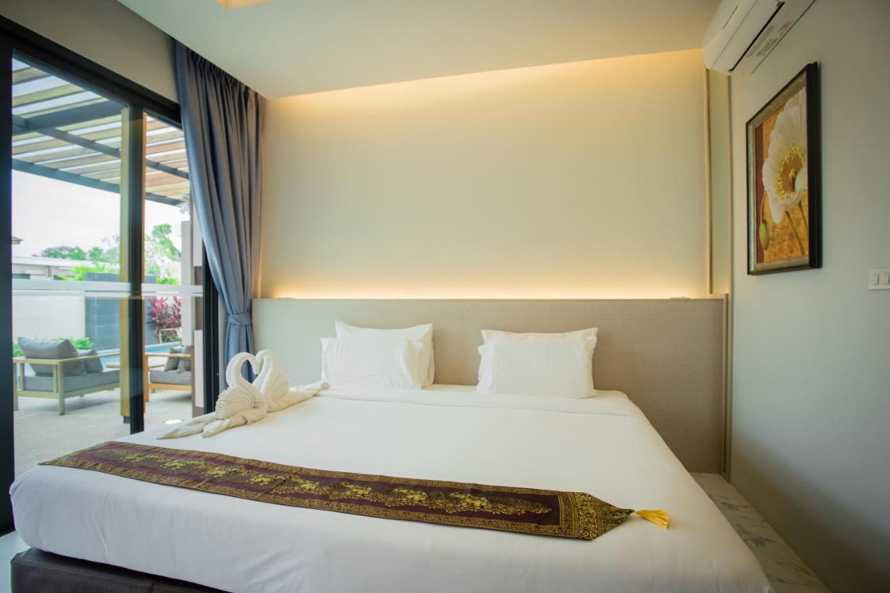 Gold Chariot Pool Villa, Phuket - Sha Plus Certified Bang Tao Beach  Buitenkant foto