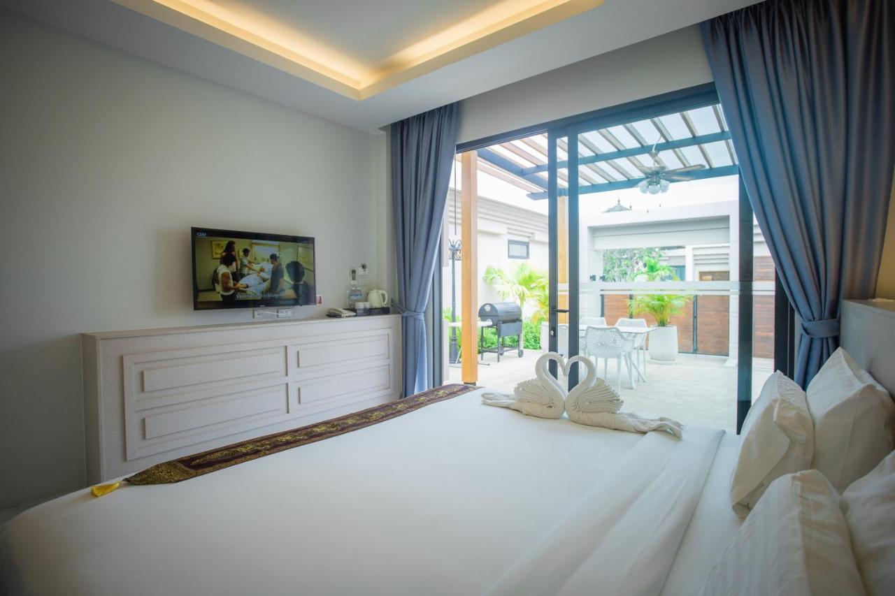 Gold Chariot Pool Villa, Phuket - Sha Plus Certified Bang Tao Beach  Buitenkant foto